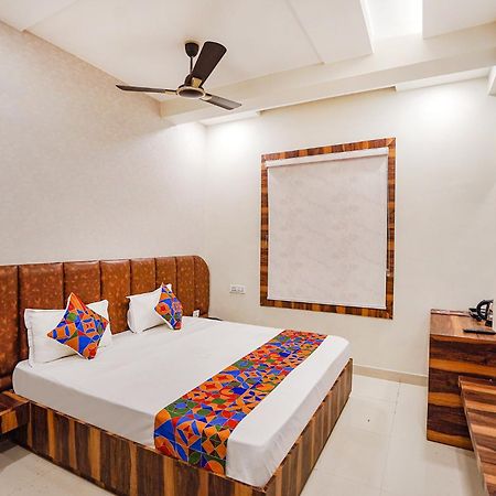 Fabhotel Ts Inn Faithfulganj エクステリア 写真