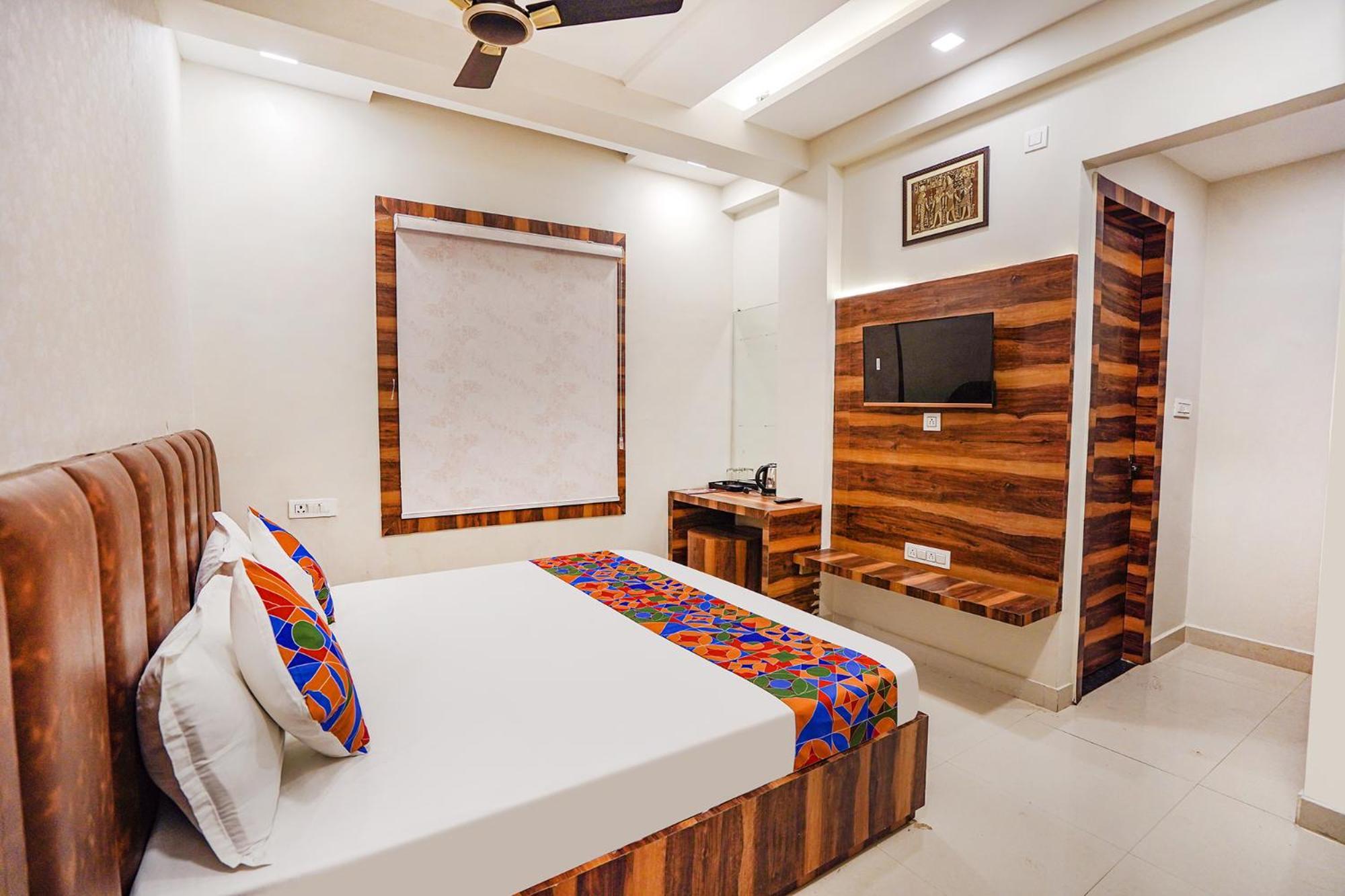 Fabhotel Ts Inn Faithfulganj エクステリア 写真