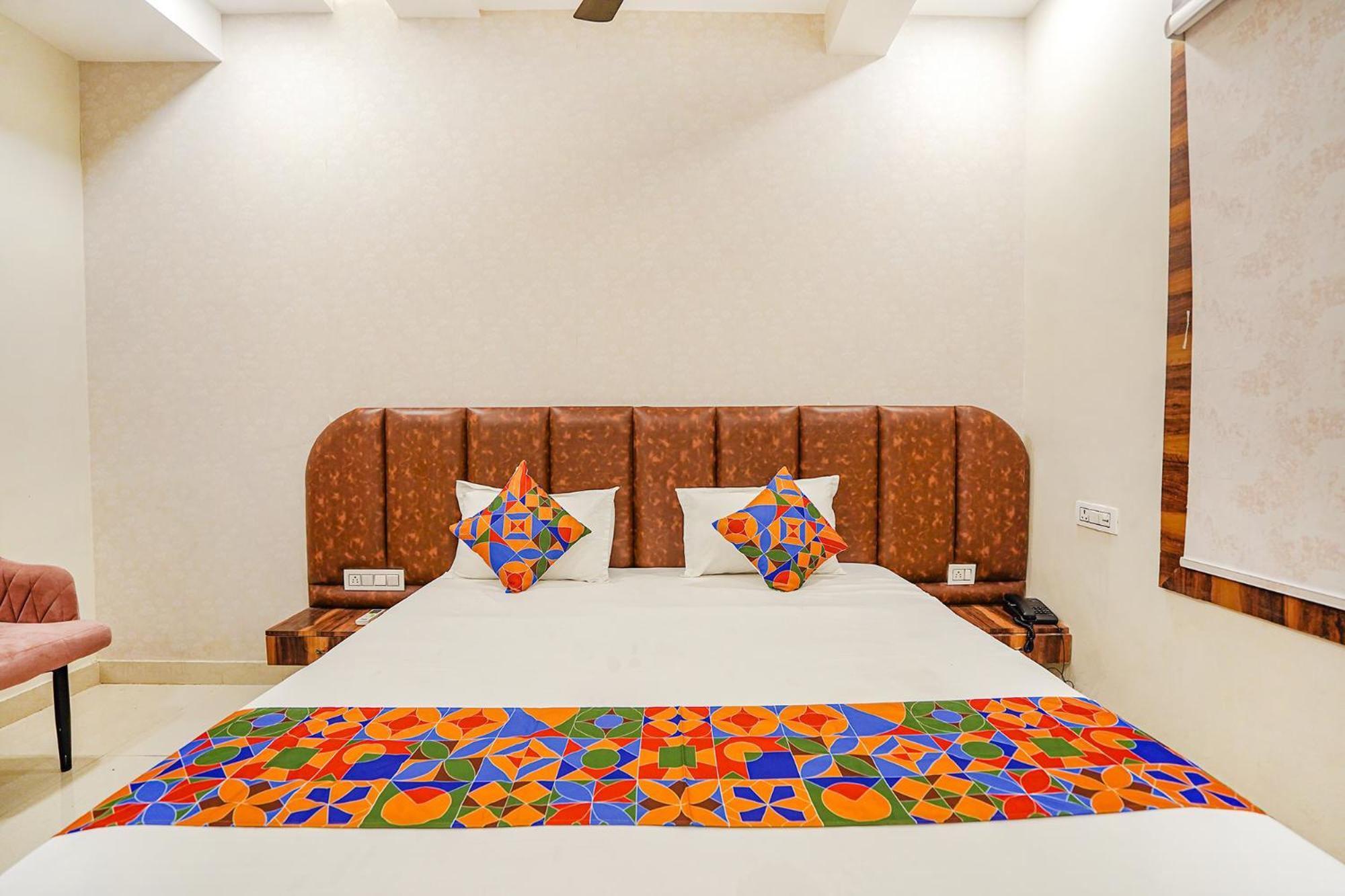 Fabhotel Ts Inn Faithfulganj エクステリア 写真