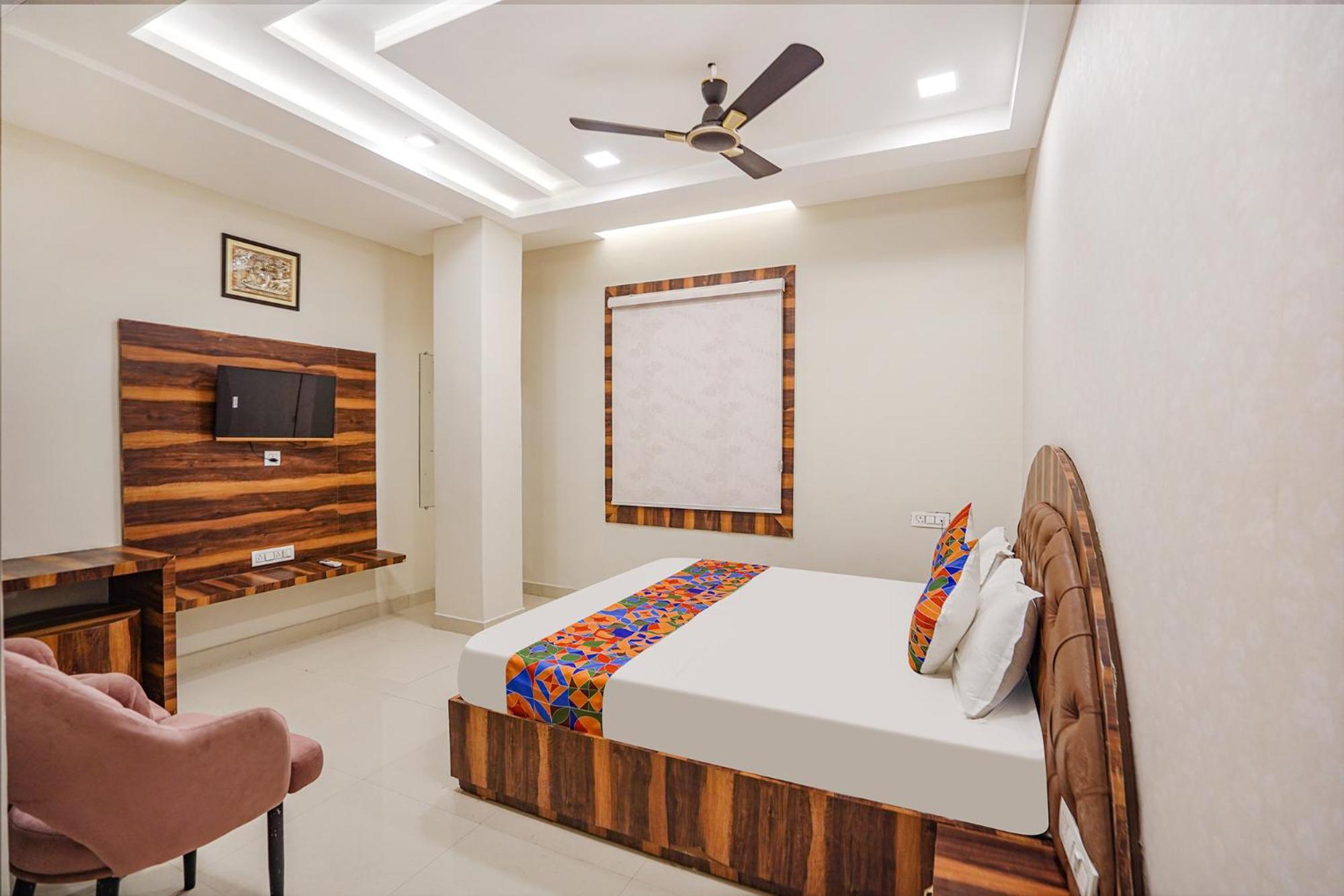 Fabhotel Ts Inn Faithfulganj エクステリア 写真