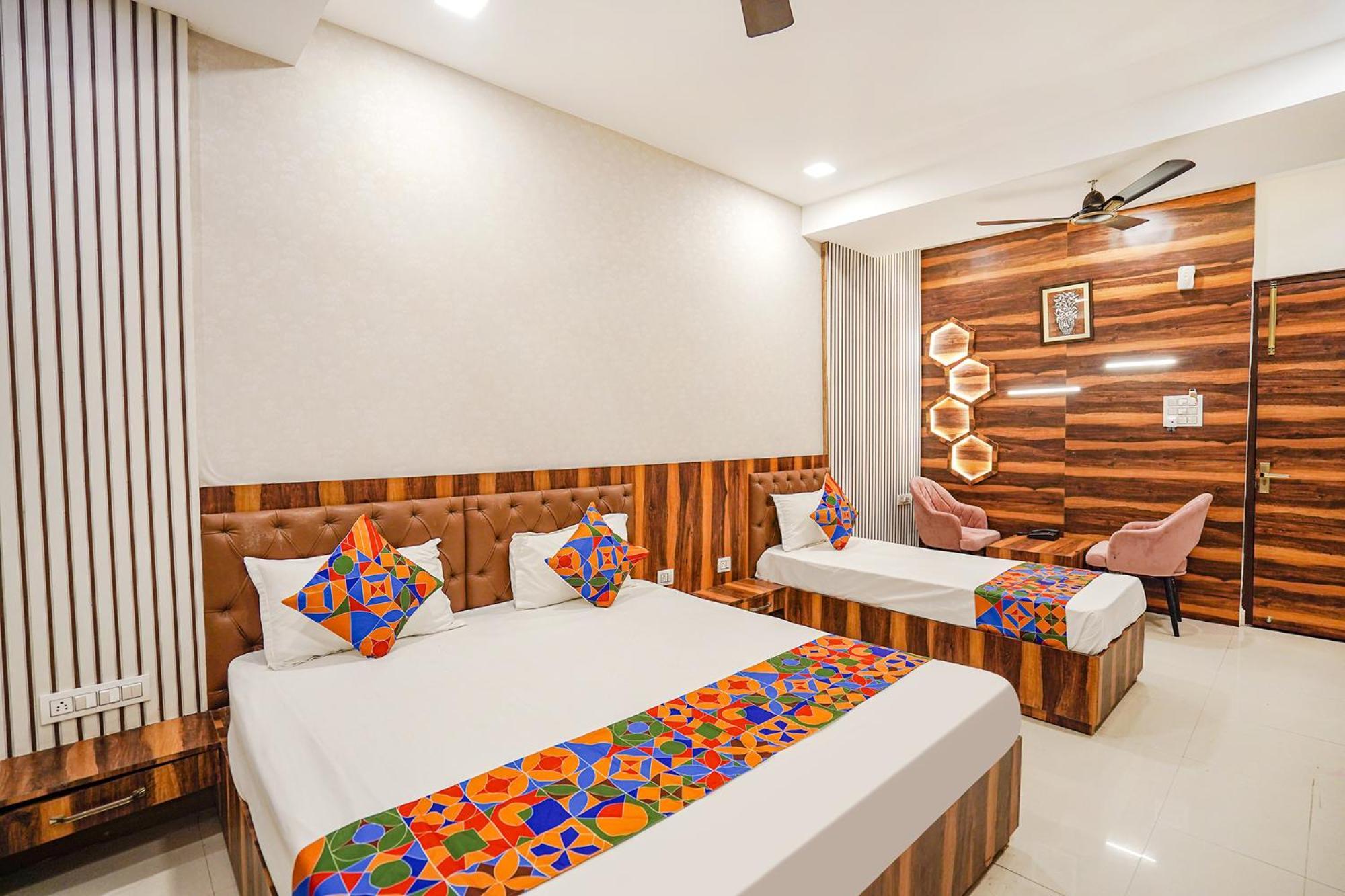 Fabhotel Ts Inn Faithfulganj エクステリア 写真
