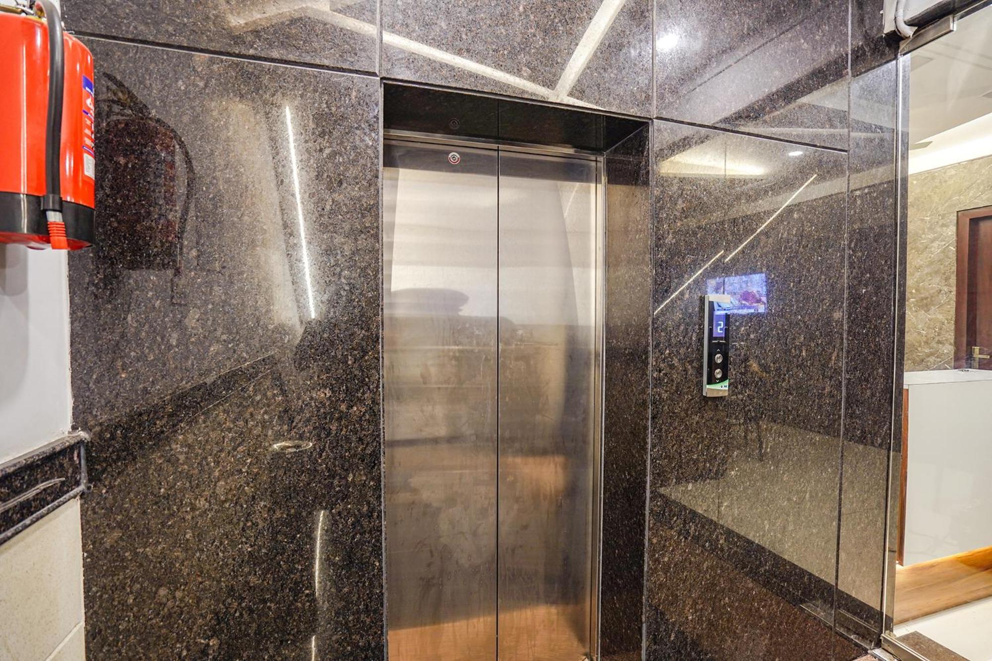 Fabhotel Ts Inn Faithfulganj エクステリア 写真